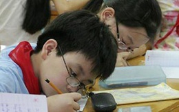 Gần 50% học sinh bị cận thị do thiếu ánh sáng