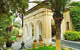 50 năm ở cùng một khách sạn