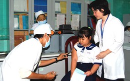 Hà Nội: Hơn 7 tỷ đồng khám, chữa bệnh miễn phí cho trẻ em dưới 6 tuổi