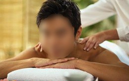 Đi mát xa bị "câu" trộm tiền