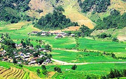 Hai giáo viên bị trai bản đánh trọng thương