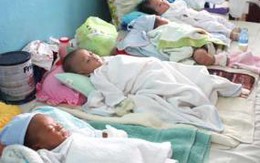 Trẻ mắc bệnh hô hấp "chật cứng" trong các viện nhi