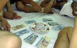 Đứt lìa bàn tay vì cờ bạc bịp