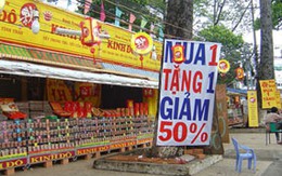 Bánh Trung thu đại hạ giá 50%, người mua vẫn "nằm chờ"
