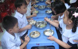 Trẻ tiểu học ăn gì để học tốt?