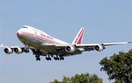 Tiếp viên và phi công ẩu đả trên không trung