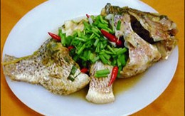 Hương vị quê nhà: Nghe mưa nhớ cá rô