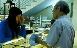 Giá vàng tiến sát ngưỡng 23 triệu đồng một lượng
