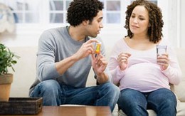 Bà bầu dùng nhiều vitamin C có thể gây dị tật thai nhi