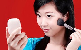 Hại da do dùng sai mỹ phẩm