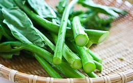 5 loại rau hay bị phun hóa chất