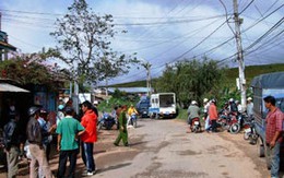 Truy bắt nhóm cuồng đồ chém chết người giữa phố