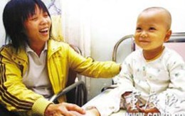Mẹ chết để các con được sống
