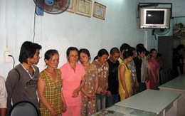 Sát phạt trong lễ mừng thọ: Gần 20 quý bà bị bắt