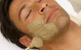 Quý ông 50 sưng mặt vì kem dưỡng da