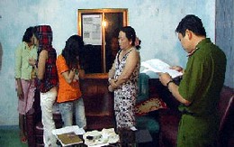 Phá ổ mại dâm "phục vụ" công nhân