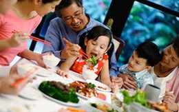 Bữa ăn gia đình giúp bạn khỏe mạnh hơn
