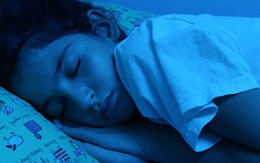 Xin làm thêm giờ để trốn bạn gái