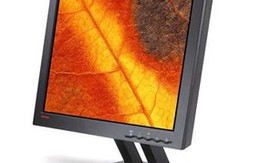 Trộm đột nhập, đập vỡ đầu một nữ sinh