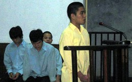 Xem phim sex, dâm ô bé gái 6 tuổi