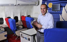 Cabin Boeing 747 ở trong nhà