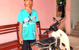 Nam sinh trộm xe máy bán lấy tiền sinh nhật bạn