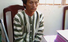 Ông ngoại "ghẻ" hiếp dâm 2 cháu ngoại