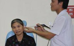 Chứng điếc đột ngột ở người già