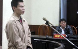 Mâu thuẫn nhỏ, chặn ôtô đâm chết người