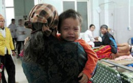 Hồi âm vụ “Cháu bé 3 tuổi bị bố dượng đánh nhập viện”: Anh Quang có xứng đáng là thầy giáo?