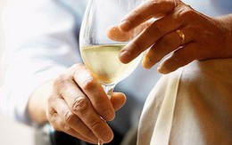 Vì sao không nên tập thể thao sau khi uống rượu?
