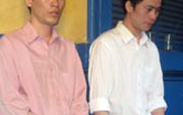 Dùng kéo sát hại "tình địch"