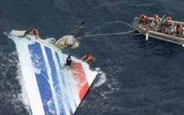 Tai nạn máy bay Pháp chưa có lời giải đáp