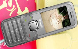 'Dế' thời trang giá rẻ của Q-Mobile