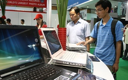Thị trường điện tử dịp tết: Săn laptop mùa khuyến mại