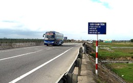 Băng cướp có 5 "chó lửa" và 2... lá bùa