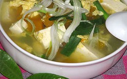 Thực đơn bữa trưa: Canh bí đỏ đậu phụ trứng