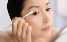 Chăm sóc da dành cho người thường phải trang điểm  