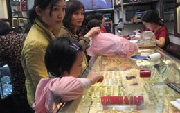 Giá vàng tiếp tục nhích lên