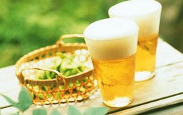 Uống bia giúp xương chắc khỏe