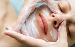 Đắp mặt nạ - bí quyết dưỡng da sau Tết 