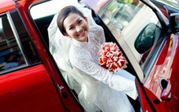 Kim Hiền - 'gái một con trông mòn con mắt'