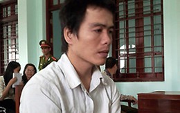 Chửi bố, đâm chết anh, 12 năm "bóc lịch"