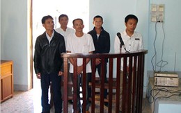 Sợ mất chức trưởng thôn, cướp phiếu bầu cử