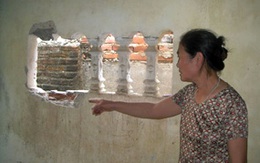 Bé trai 5 tuổi bị trộm kề dao uy hiếp