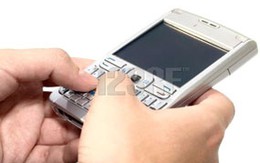 Trộm đồ rồi nhắn tin... bán lại cho chủ nhân 