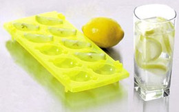 Khay làm đá chanh thái miếng lạ mắt