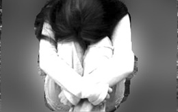 Cướp tiền xong lại hiếp dâm tập thể