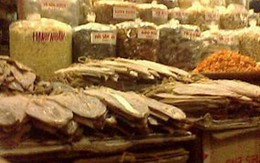 Ẩn họa khôn lường từ những gói gia vị 