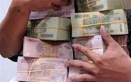 Khống chế nữ sinh cướp hàng trăm triệu